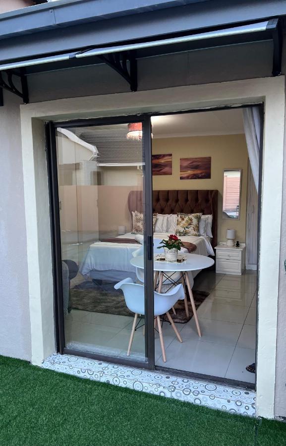 Morningmist Boutique Sun Homestay Centurion
